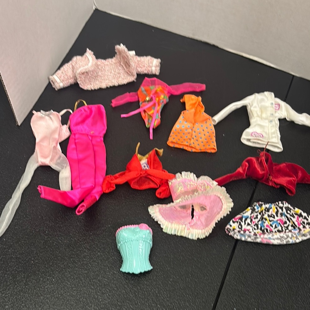 Vintage Barbie Fashion Doll Clothing Set - Multicolor